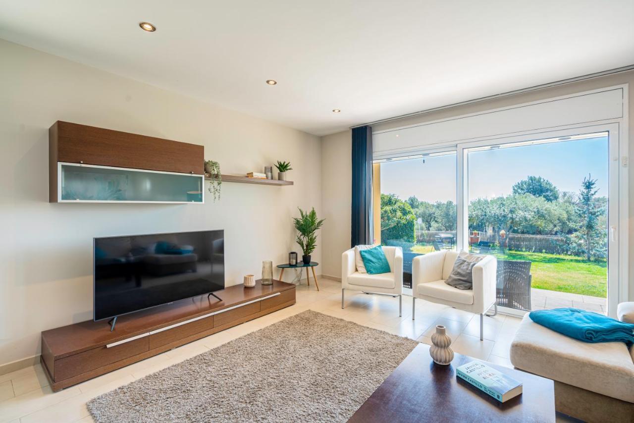 Casa Familiar Con Piscina Villa Llica d'Amunt Exteriör bild